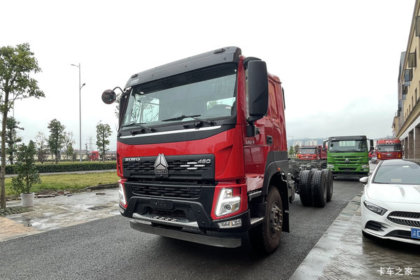 中国重汽成都商用车 豪沃V7-X 460马力 6X4 6.5米自卸车(国六)