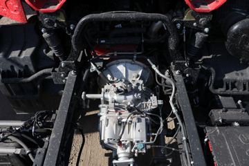 ���� ����˹Q9 195���� 4X2 6.8���Ű���������ʽ�ػ���(����)(HFC5181XYKB80K1E2S)ͼƬ