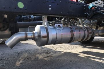 ���� ����˹Q9 195���� 4X2 6.8���Ű���������ʽ�ػ���(����)(HFC5181XYKB80K1E2S)ͼƬ