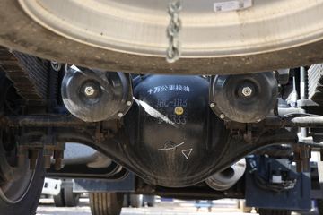 ���� ����˹Q9 195���� 4X2 6.8���Ű���������ʽ�ػ���(����)(HFC5181XYKB80K1E2S)ͼƬ