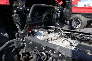 ���� ����˹Q9 195���� 4X2 6.8���Ű���������ʽ�ػ���(����)(HFC5181XYKB80K1E2S)ͼƬ