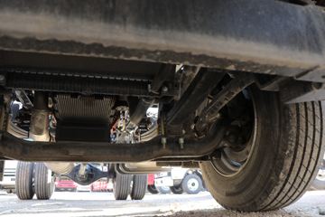 ���� ����˹Q9 195���� 4X2 6.8���Ű���������ʽ�ػ���(����)(HFC5181XYKB80K1E2S)ͼƬ