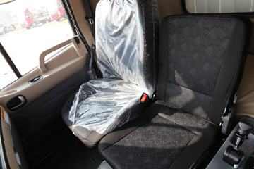 ���� �����A5L�п� �콢�� 220���� 4X2 7.8����ʽ�ػ���(����)(HFC5181XXYP3K2A50DS)ͼƬ