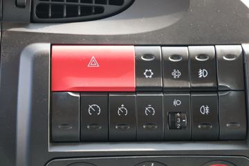 ���� �����A5L�п� �콢�� 220���� 4X2 7.8����ʽ�ػ���(����)(HFC5181XXYP3K2A50DS)ͼƬ