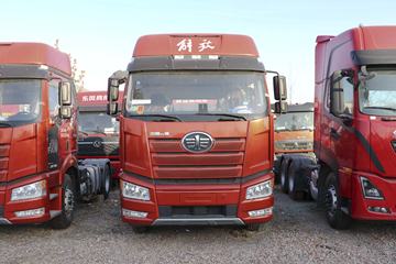 一汽解放 新J6P重卡 质惠版 460马力 6X4 牵引车(速比4.1)(CA4250P66K25T1E6)