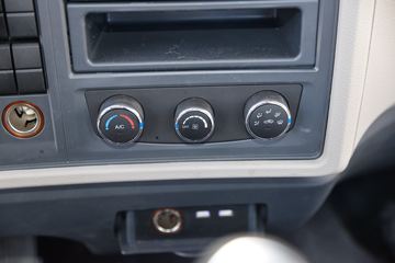 �й�����HOWO ͳ˧ 150���� 4.15�׵��������Ῠ(����)ͼƬ