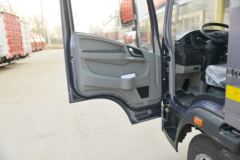 中国重汽HOWO 统帅 2021款 130马力 4.15米单排厢式轻卡(国六)(ZZ5047XXYH3315F145H)