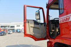 陕汽重卡 德龙L5000 绿通版 245马力 4X2 6.8米仓栅式载货车(国六)(SX5189CCYLA501F2)