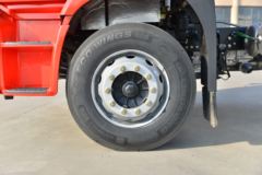 陕汽重卡 德龙L5000 绿通版 245马力 4X2 6.8米仓栅式载货车(国六)(SX5189CCYLA501F2)