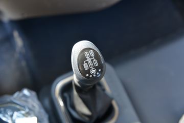 ؿ L5000 ͨ 260 4X2 6.8ײդʽػ()(SX5189CCYLA501F2)ͼƬ