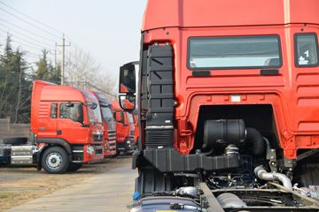 �й����� HOWO TX 245���� 4X2 6.8����ʽ�ػ���(����)(ZZ5187XXYK501GF1)ͼƬ