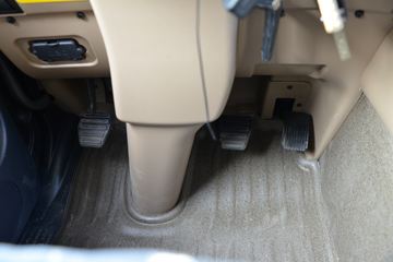 �й����� HOWO TX 245���� 4X2 6.8����ʽ�ػ���(����)(ZZ5187XXYK501GF1)ͼƬ