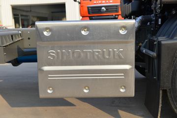 �й����� HOWO TX 245���� 4X2 6.8����ʽ�ػ���(����)(ZZ5187XXYK501GF1)ͼƬ