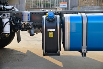 �й����� HOWO TX 245���� 4X2 6.8����ʽ�ػ���(����)(ZZ5187XXYK501GF1)ͼƬ