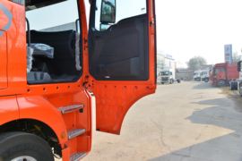 SITRAK G7&nbsp;牵引车驾驶室                                               图片