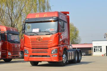 青岛解放 JH6重卡 领航版2.0 480马力 6X4 牵引车(国六)(CA4259P25K15T1E6A80)