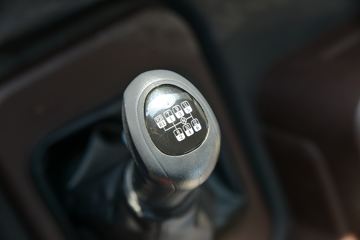 �ൺ��� JH6�ؿ� ׿Խ��2.0 460���� 6X4ǣ����(����)(CA4250P26K2T1E6A80)ͼƬ