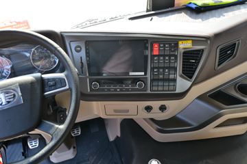 �ൺ��� JH6�ؿ� ׿Խ��2.0 460���� 6X4ǣ����(����)(CA4250P26K2T1E6A80)ͼƬ