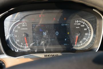 й HOWO TH7ؿ 550 6X4 ǣ()(ZZ4257W324HF1B)ͼƬ