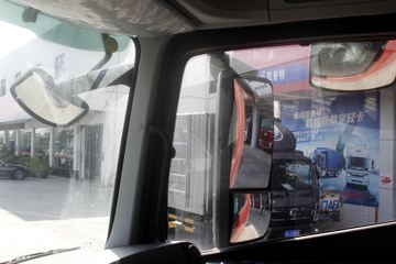  ŷGTL 6ϵؿ 430 6X4ǣ(BJ4259SNFKB-XJ)ͼƬ