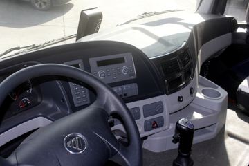  ŷGTL 6ϵؿ 430 6X4ǣ(BJ4259SNFKB-XJ)ͼƬ