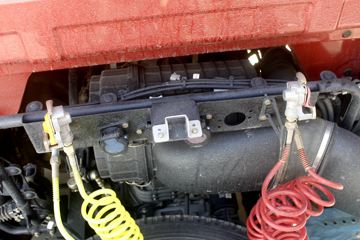  ŷGTL 6ϵؿ 430 6X4ǣ(BJ4259SNFKB-XJ)ͼƬ