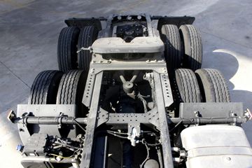  ŷGTL 6ϵؿ 430 6X4ǣ(BJ4259SNFKB-XJ)ͼƬ