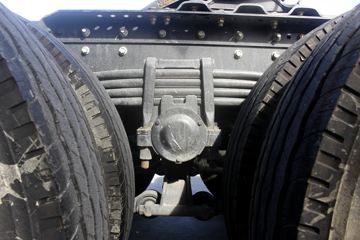  ŷGTL 6ϵؿ 430 6X4ǣ(BJ4259SNFKB-XJ)ͼƬ