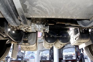  ŷGTL 6ϵؿ 430 6X4ǣ(BJ4259SNFKB-XJ)ͼƬ