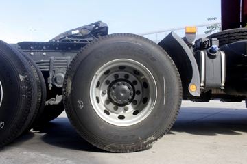 ŷGTL 6ϵؿ 430 6X4ǣ(BJ4259SNFKB-XJ)ͼƬ
