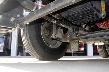  ŷGTL 6ϵؿ 430 6X4ǣ(BJ4259SNFKB-XJ)ͼƬ