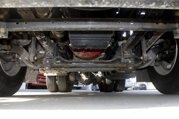  ŷGTL 6ϵؿ 430 6X4ǣ(BJ4259SNFKB-XJ)ͼƬ