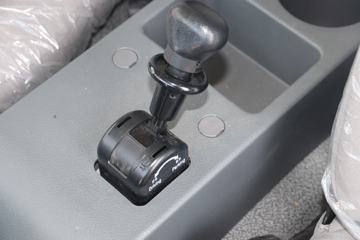 �������� ����L2�Ῠ 140���� 4X2 4.165�׵��Ų�դʽ�ػ���ͼƬ