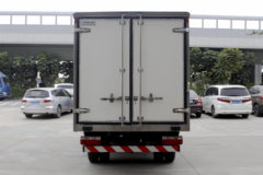 东风途逸 T5 2.3L 95马力 柴油 4X2 3.7米单排冷藏车(国六)(EQ5045XLC16DCAC)