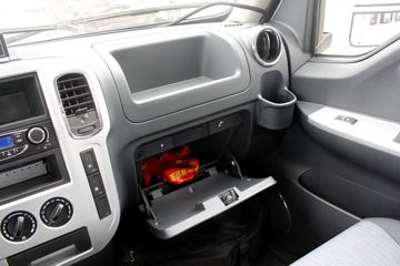 ����;�� T5 2.3L 95���� ���� 4X2 3.7�׵�����س�(����)(EQ5045XLC16DCAC)ͼƬ