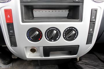 ����;�� T5 2.3L 95���� ���� 4X2 3.7�׵�����س�(����)(EQ5045XLC16DCAC)ͼƬ