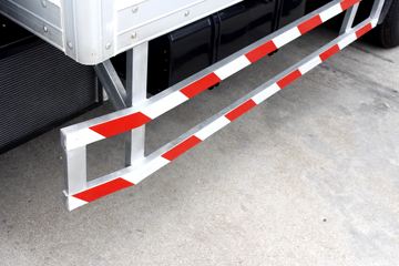 ����;�� T5 2.3L 95���� ���� 4X2 3.7�׵�����س�(����)(EQ5045XLC16DCAC)ͼƬ