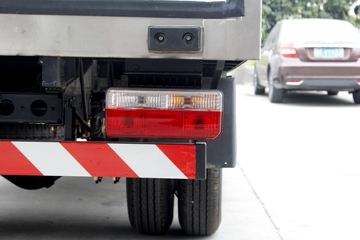 ����;�� T5 2.3L 95���� ���� 4X2 3.7�׵�����س�(����)(EQ5045XLC16DCAC)ͼƬ