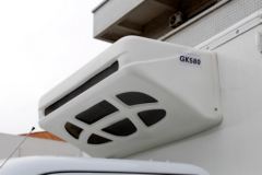 东风途逸 T5 2.3L 95马力 柴油 4X2 3.7米单排冷藏车(国六)(EQ5045XLC16DCAC)