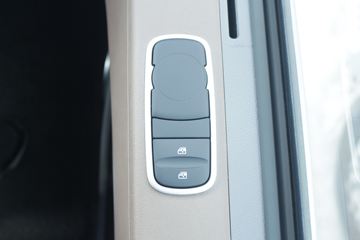 ó 콢GX 520 4X2 AMTԶǣ()(ʯ)(DFH4180C2)ͼƬ