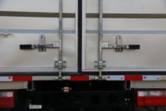 解放 领途宽体 130马力 4.16米单排仓栅式轻卡(CA5040CCYP40K56L2E6A84)