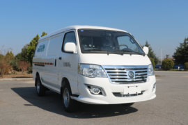 荣达Ⅱ&nbsp;电动封闭厢货外观图片