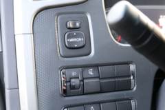 福田 奥铃大黄蜂 220马力 7.8米厢式载货车(国六)(BJ5186XXY-1A)