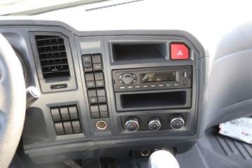 �й�����HOWO ���� 130���� 4.15�׵��������Ῠ(խ��)ͼƬ