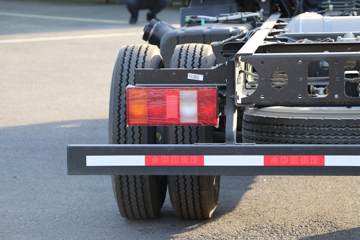 �й�����HOWO ���� 130���� 4.15�׵��������Ῠ(խ��)ͼƬ