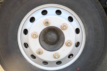 �й�����HOWO ���� 130���� 4.15�׵��������Ῠ(խ��)ͼƬ