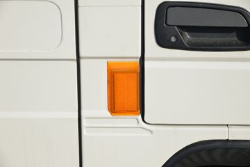 �ƿ� ŷ��С���� 115���� 2.56��˫�������Ῠ(����)ͼƬ