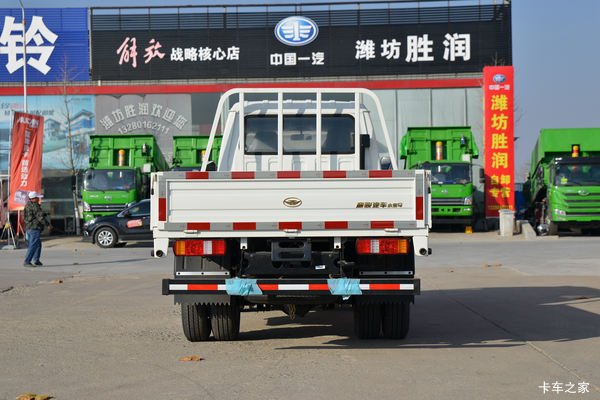 小宝马载货车西安市火热促销中 让利高达0.5万
