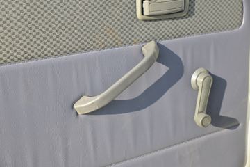 �ƿ� ŷ��С���� 115���� 2.56��˫�������Ῠ(����)ͼƬ