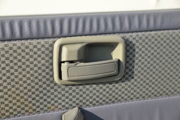 �ƿ� ŷ��С���� 115���� 2.56��˫�������Ῠ(����)ͼƬ